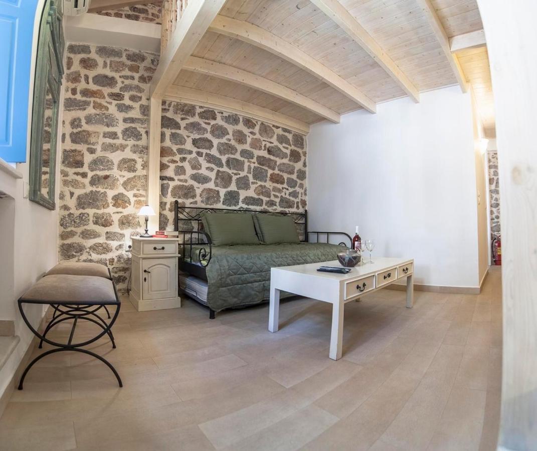 Portadelmare Deluxe Suites Hydra  Zewnętrze zdjęcie