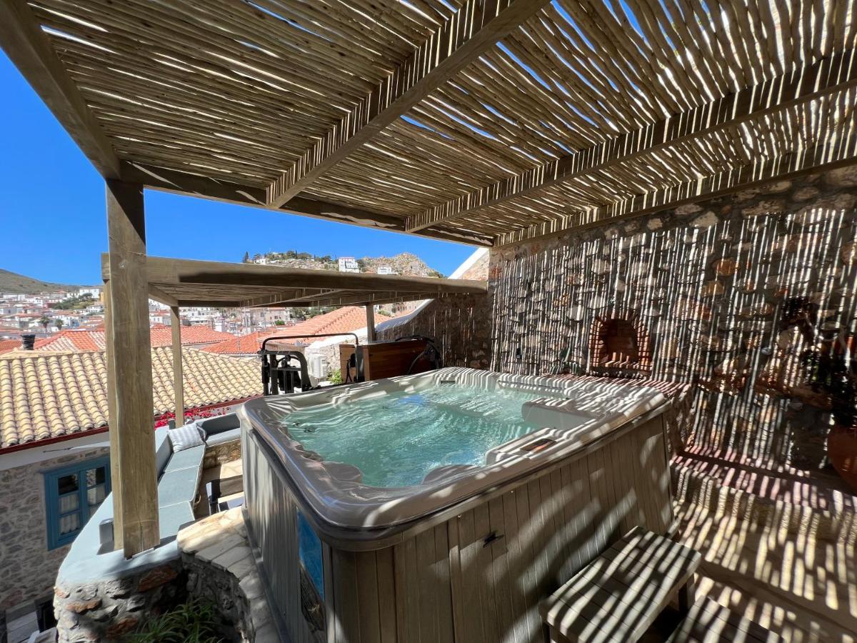 Portadelmare Deluxe Suites Hydra  Zewnętrze zdjęcie