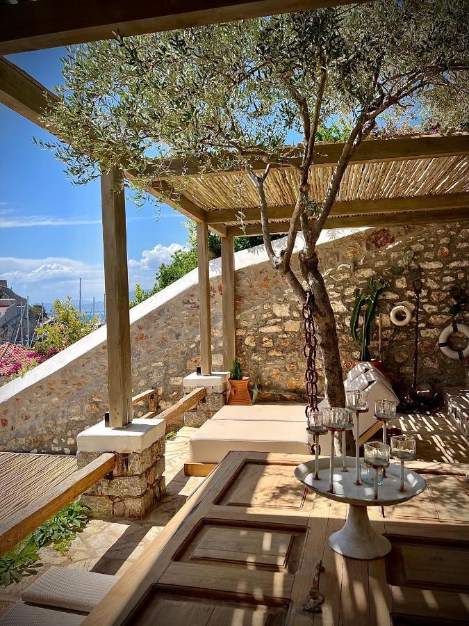 Portadelmare Deluxe Suites Hydra  Zewnętrze zdjęcie