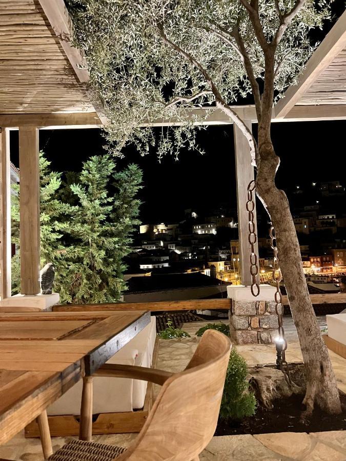 Portadelmare Deluxe Suites Hydra  Zewnętrze zdjęcie