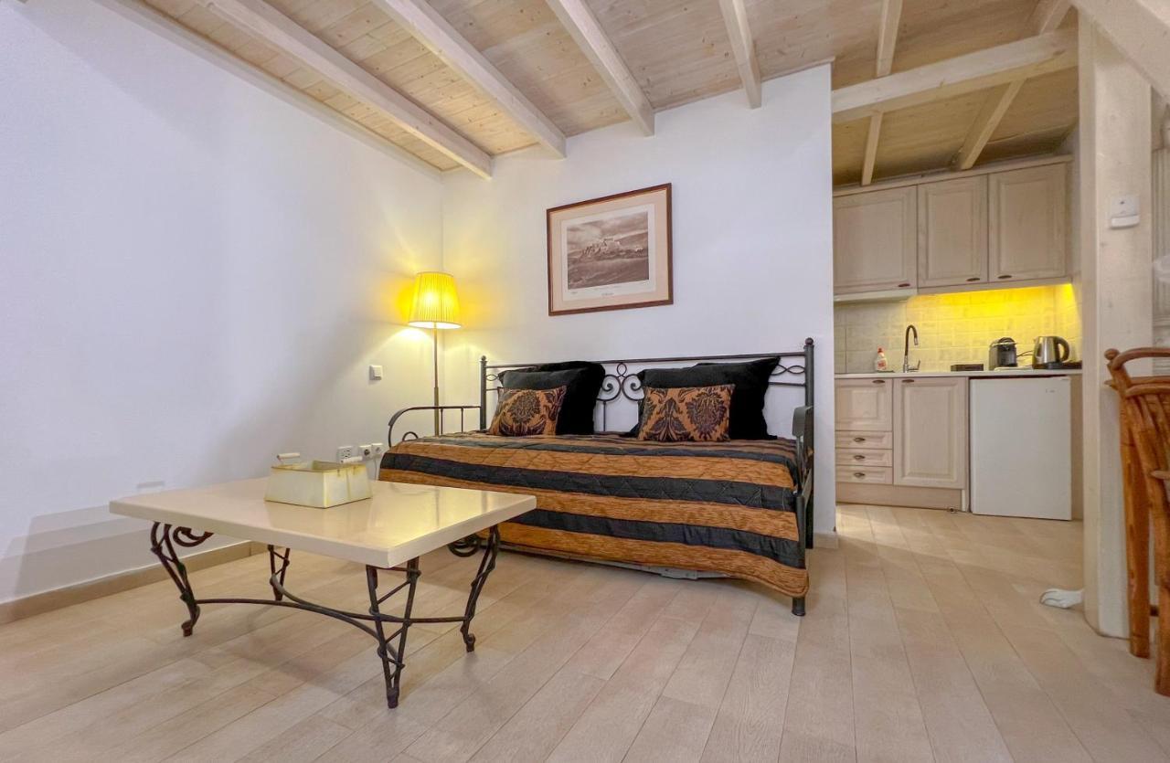 Portadelmare Deluxe Suites Hydra  Zewnętrze zdjęcie