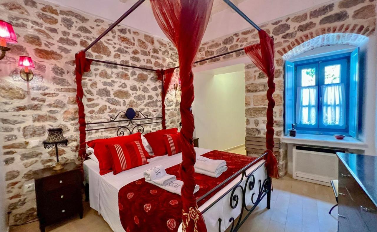 Portadelmare Deluxe Suites Hydra  Zewnętrze zdjęcie