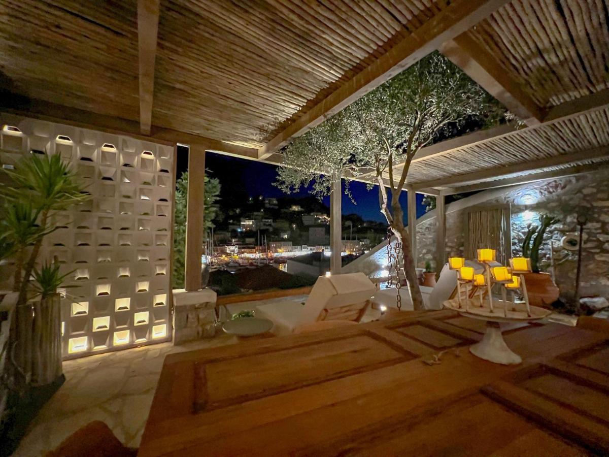Portadelmare Deluxe Suites Hydra  Zewnętrze zdjęcie