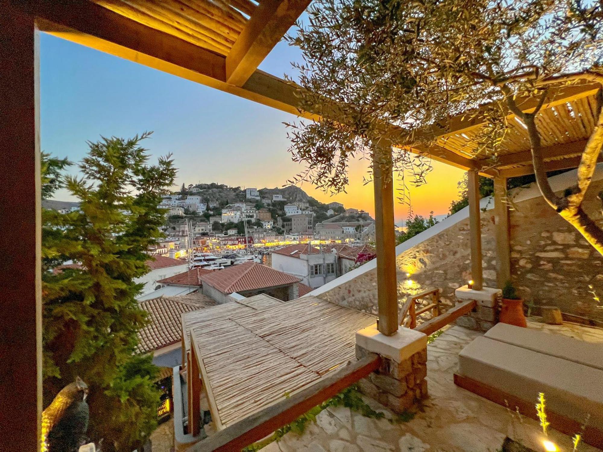Portadelmare Deluxe Suites Hydra  Zewnętrze zdjęcie
