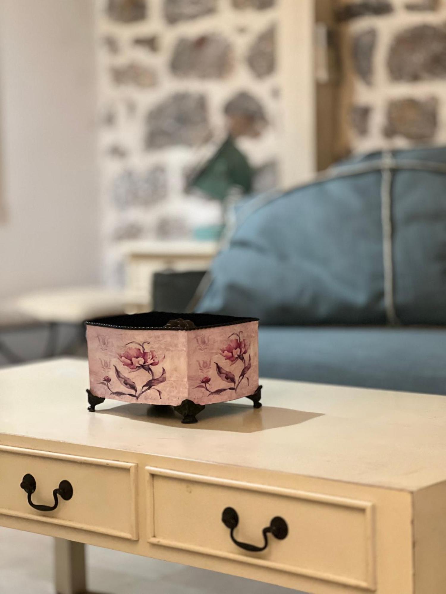 Portadelmare Deluxe Suites Hydra  Zewnętrze zdjęcie