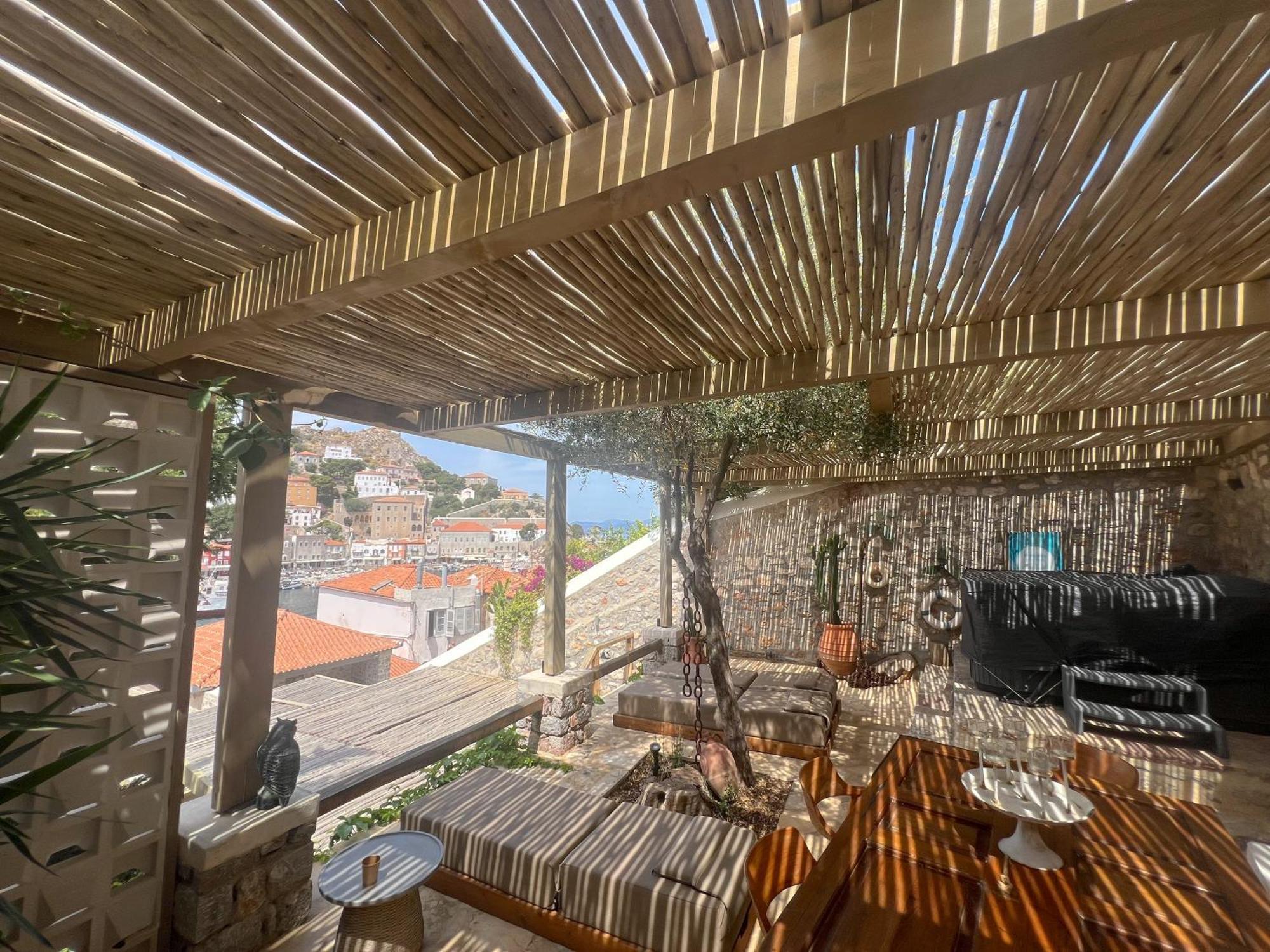 Portadelmare Deluxe Suites Hydra  Zewnętrze zdjęcie